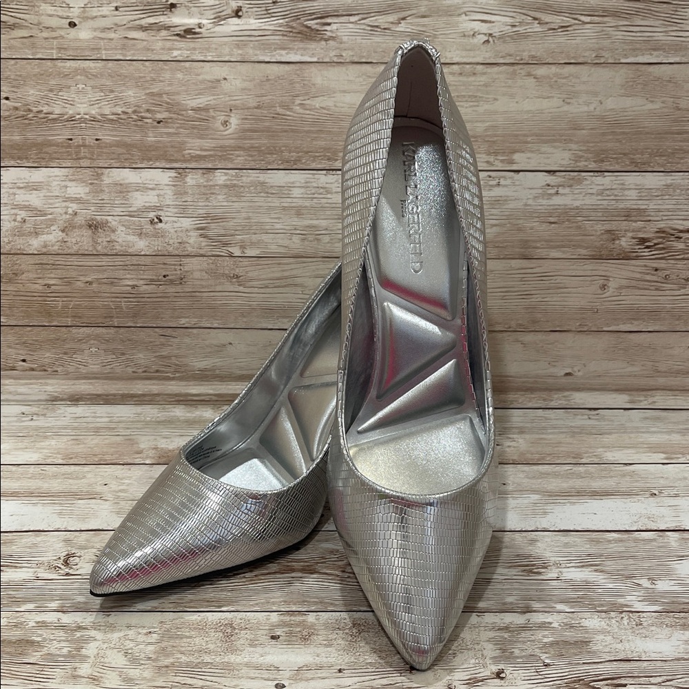 Karl Lagerfeld Metallic Silver Textured Pointed-Toe Pumps Size 8.5M NEW
